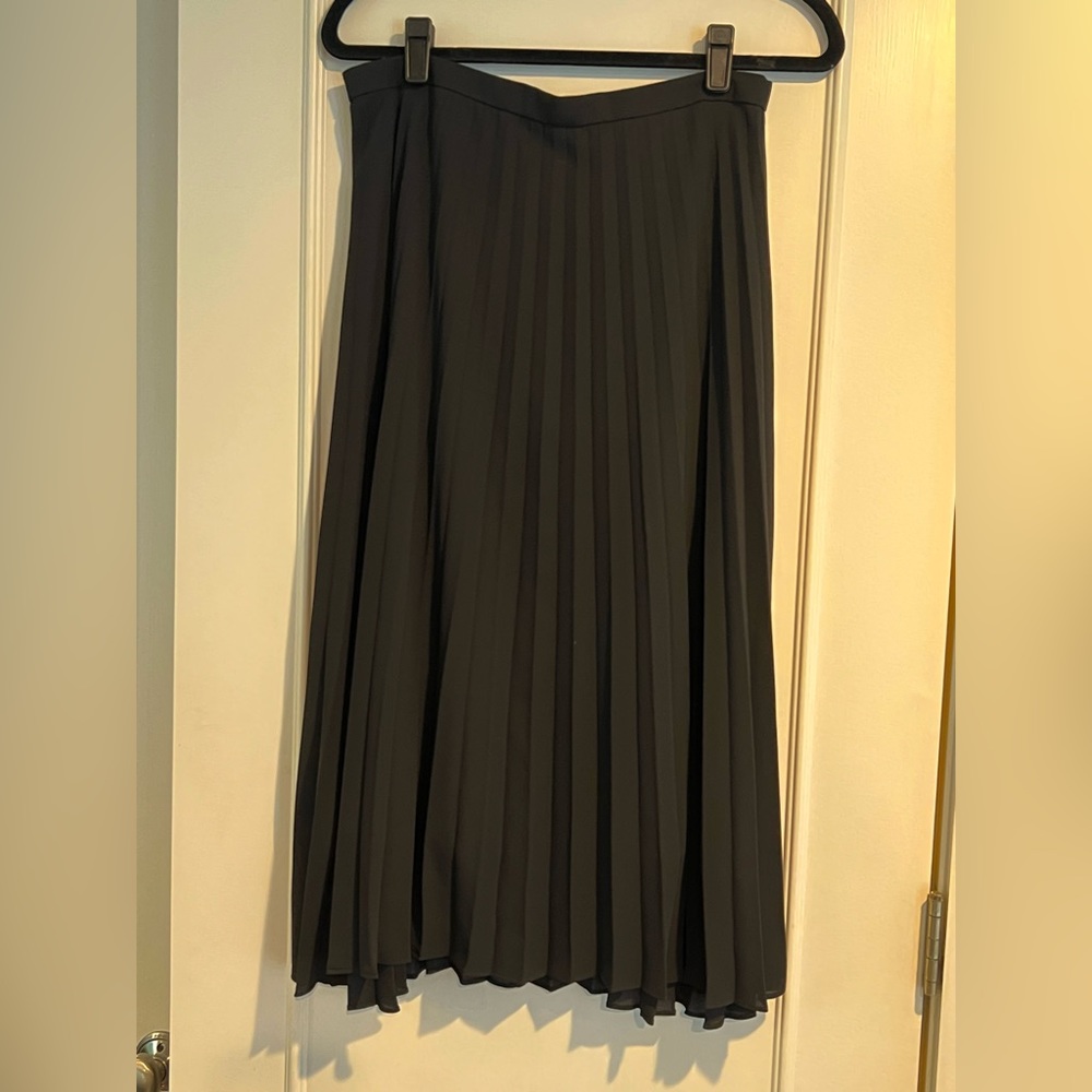 Jcrew black midi skirt size 8